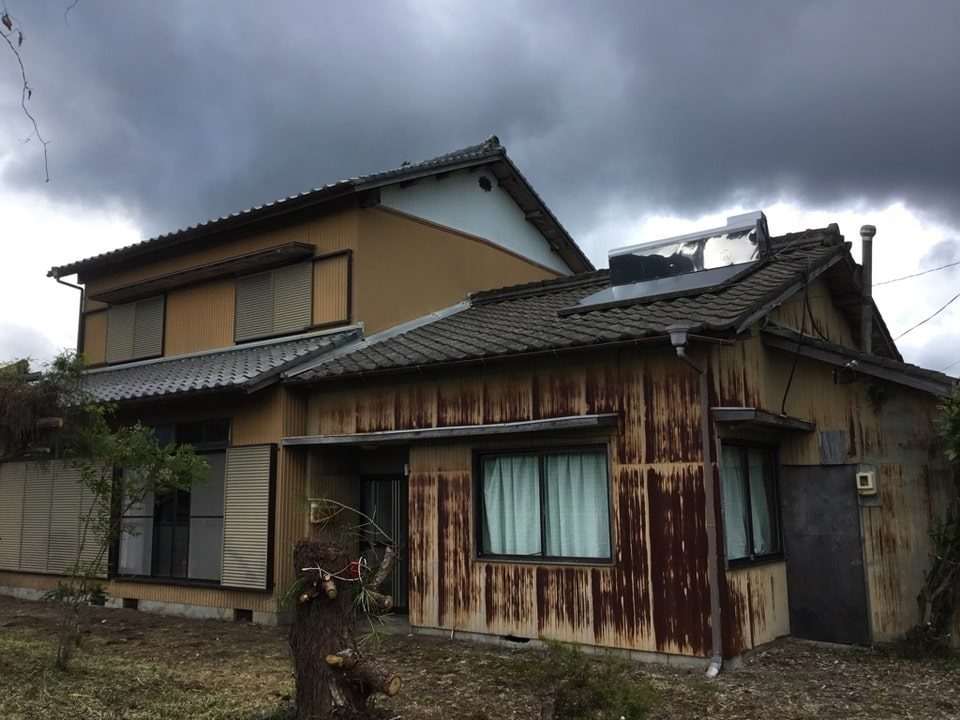 周囲が開けた敷地が広い物件の写真