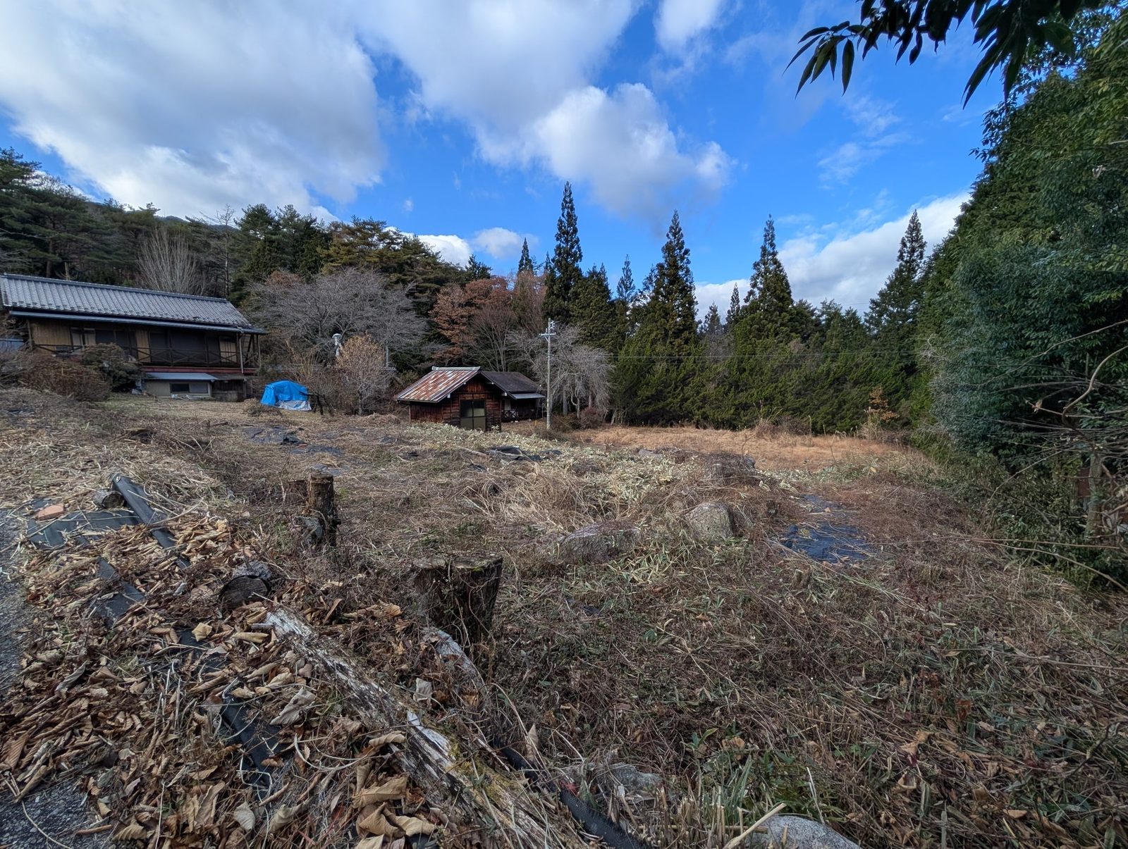 ゴルフ場近くの180坪の土地の写真