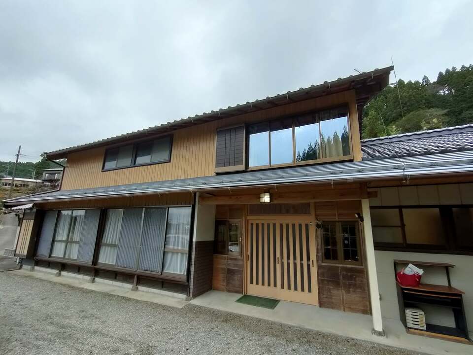 テラス屋根付きの賃貸物件の写真